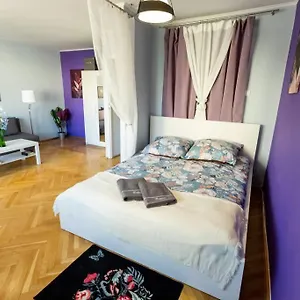 Miodowa 23, Old Town Apartament